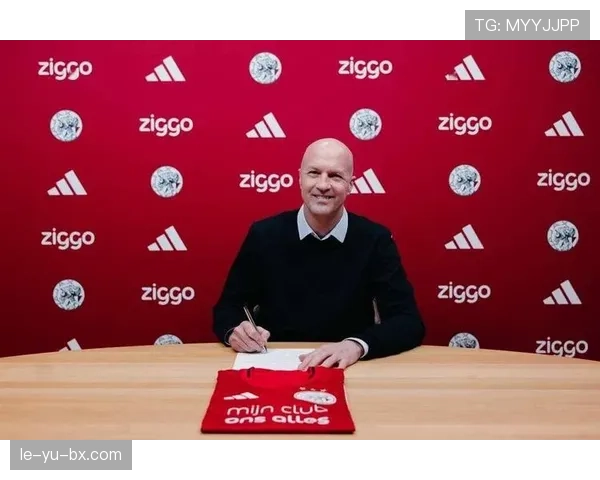 克鲁伊夫职业生涯里程碑与深远影响引关注