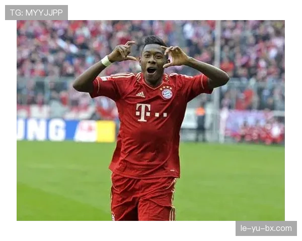 阿拉巴状态持续攀升，足球界盛赞其赛场影响力