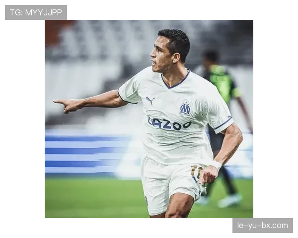 努涅斯对比亚历克西斯·桑切斯：南美前锋风格的进化与差异