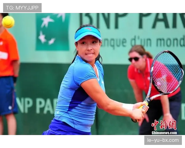 彭帅赛场像战神，生活照像邻家大姐，这反差我笑出声